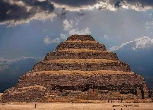 Die Pyramide von König Djoser